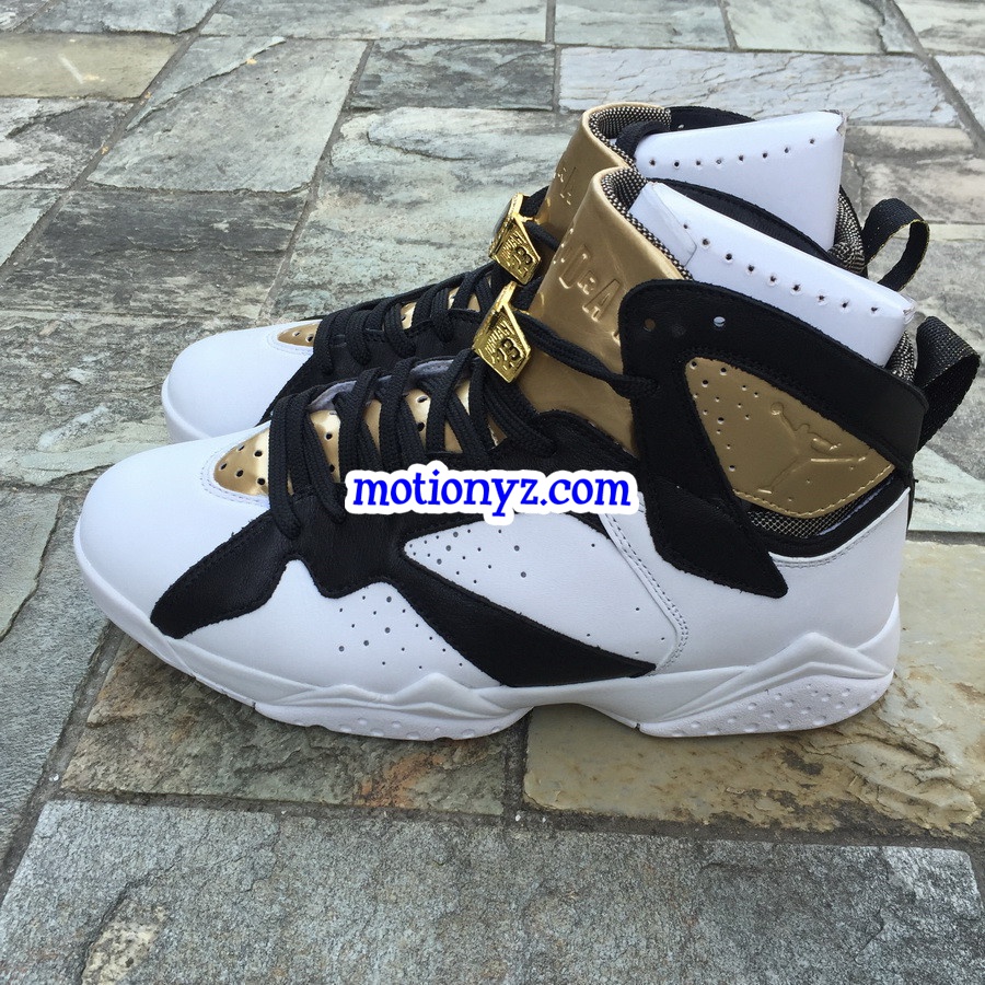 Air Jordan 7 Retro Champagne